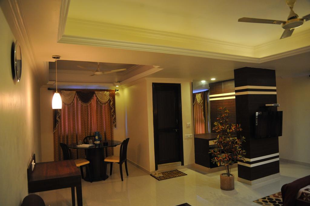 ואדודרה Hotel Alpha חדר תמונה